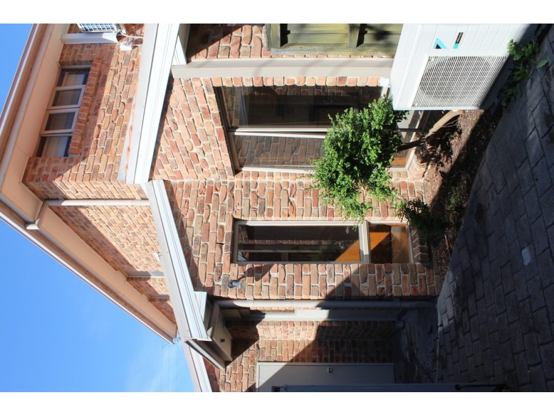 9A Moore Street, Coburg VIC 3058