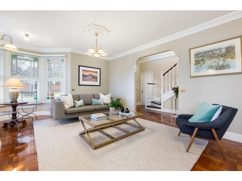 18 Carson Street, Kew VIC 3101