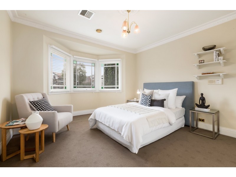 18 Carson Street, Kew VIC 3101