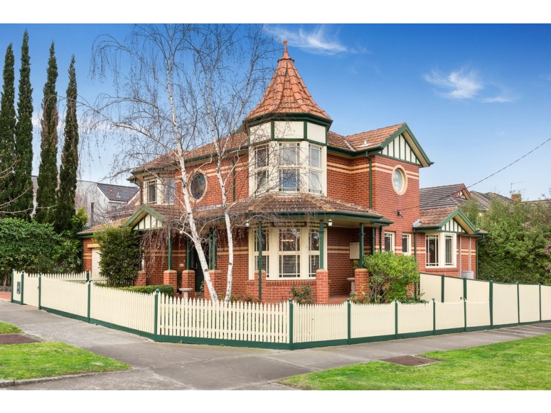 18 Carson Street, Kew VIC 3101