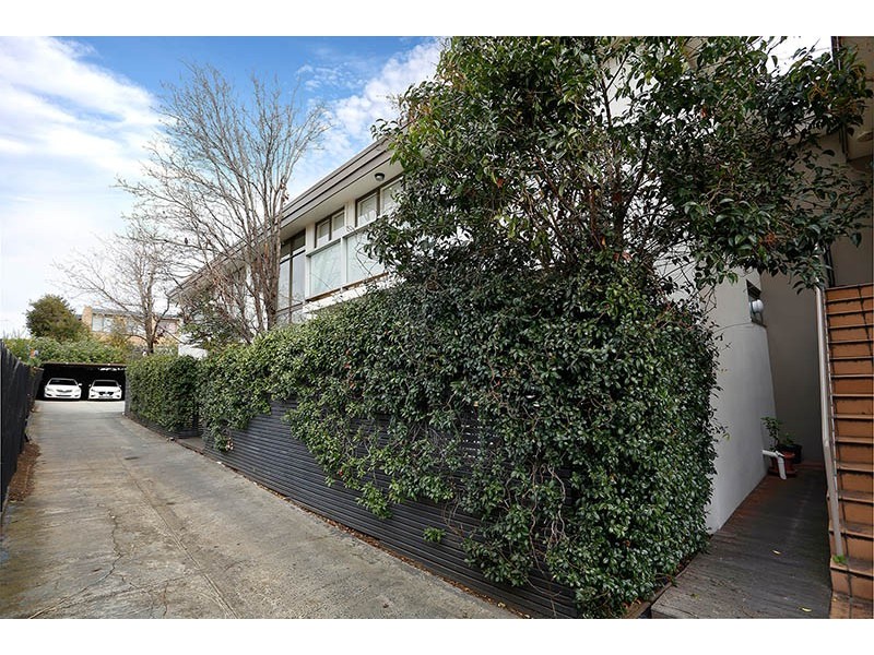 10/444 Albion Street, Brunswick VIC 3056