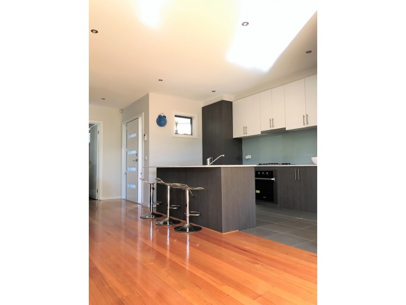 4/80 McIntosh Street, Airport West VIC 3042