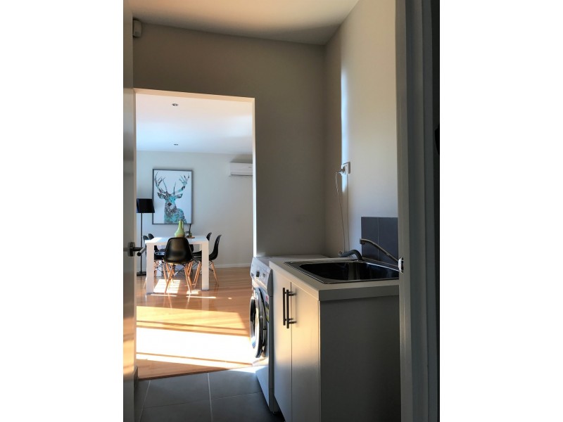 4/80 McIntosh Street, Airport West VIC 3042