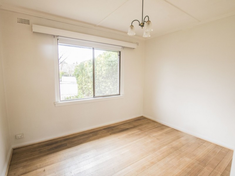 61 Murray Road, Coburg VIC 3058