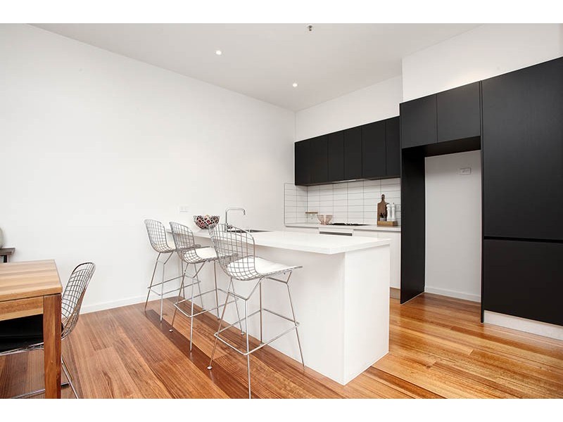 2.02/600 Nicholson Street, Fitzroy North VIC 3068