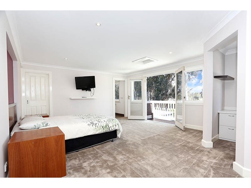 39 Farview Street, Glenroy VIC 3046