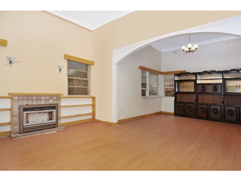 30 Cole Crescent, Coburg VIC 3058