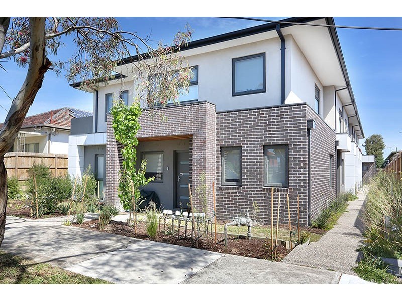 2/69 Heller Street, Brunswick West VIC 3055
