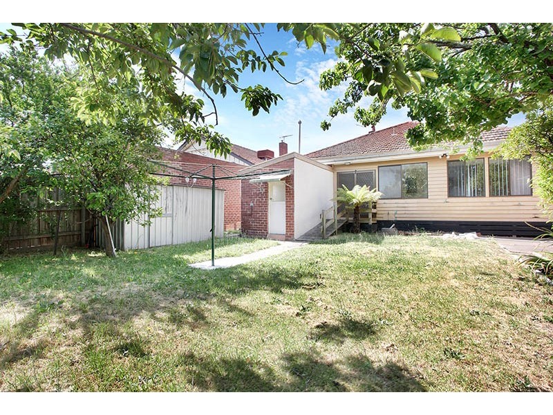 33 Halpin Street, Brunswick West VIC 3055