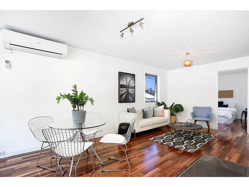 2/375 hoddle Street, Collingwood VIC 3066