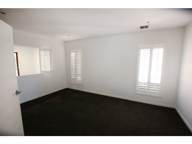 7 Lynn Street, Coburg VIC 3058