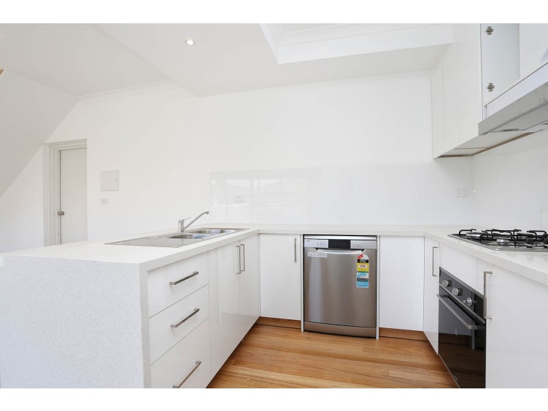 2/63 Mont Albert Drive, Campbellfield VIC 3061