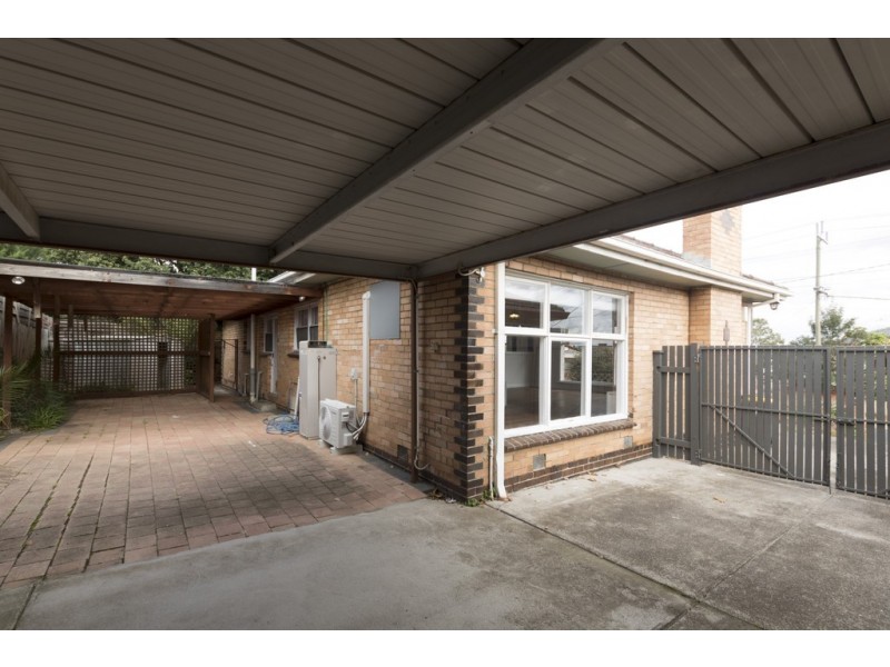 12 Northumberland Road, Pascoe Vale VIC 3044