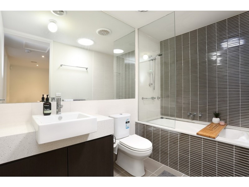 41 Parkville Avenue, Parkville VIC 3052