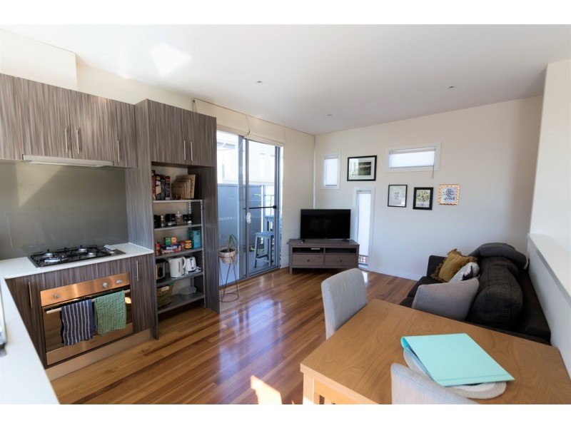 5/4 Mitchell Street, Brunswick VIC 3056