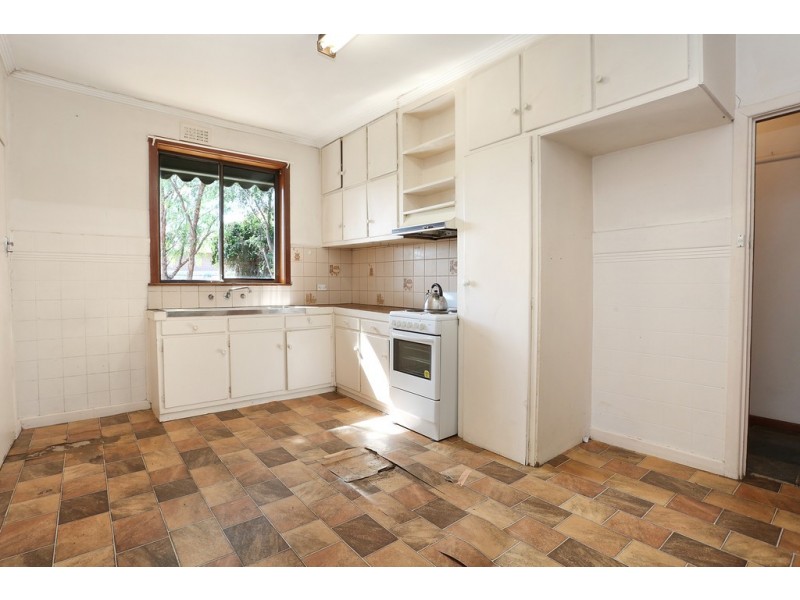 128 Melbourne Avenue, Glenroy VIC 3046