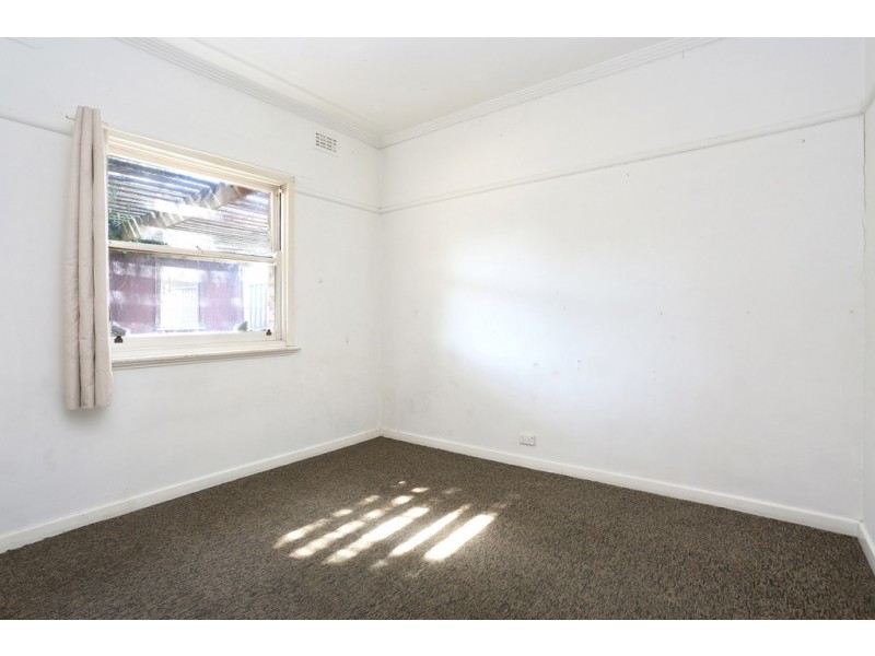 128 Melbourne Avenue, Glenroy VIC 3046