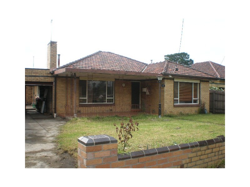 8 Johnson Street, Reservoir VIC 3073