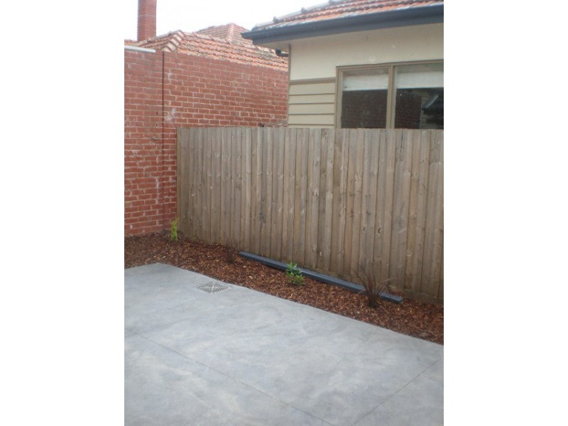 13a  Quick Street, Pascoe Vale VIC 3044