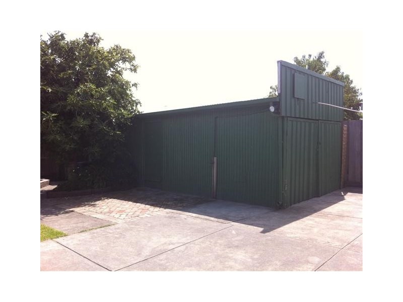 33 Kerferd Street, Coburg VIC 3058