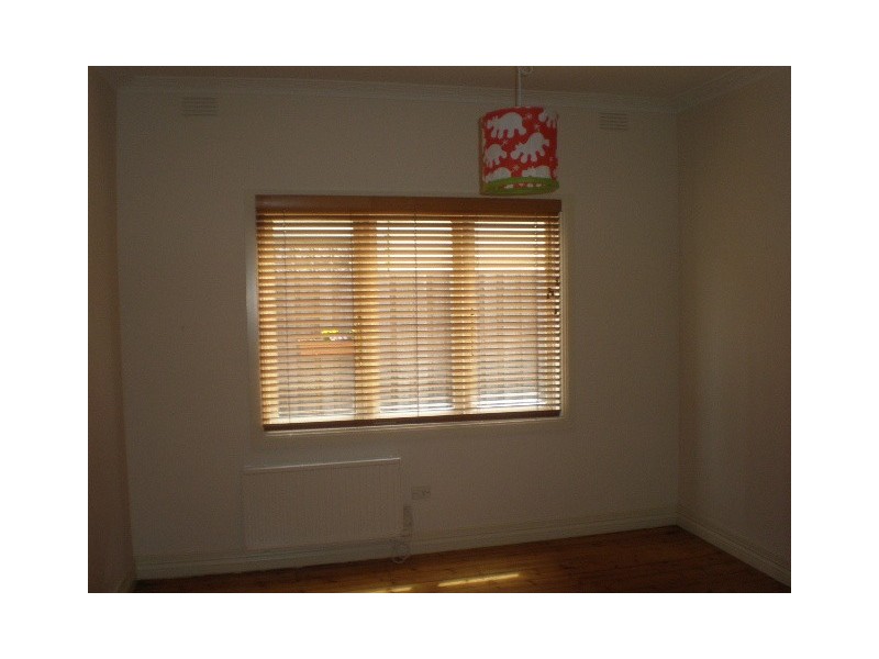 33 Kerferd Street, Coburg VIC 3058