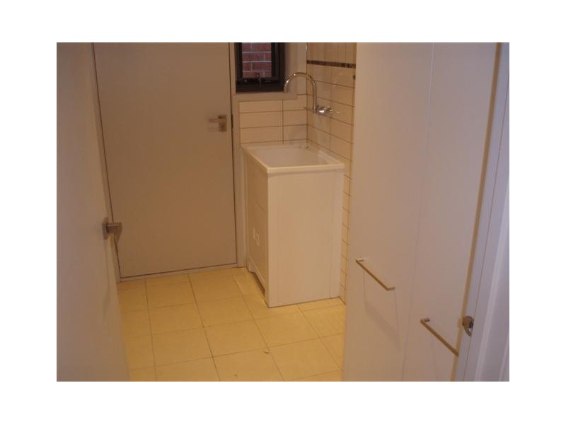 3/142  Kent Road, Pascoe Vale VIC 3044