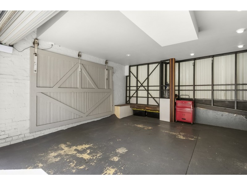 8 Warwick Street, North Melbourne VIC 3051