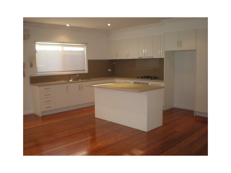 2/19 Tynan Street, Preston VIC 3072