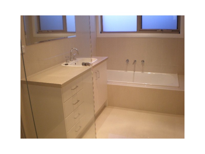 2/19 Tynan Street, Preston VIC 3072