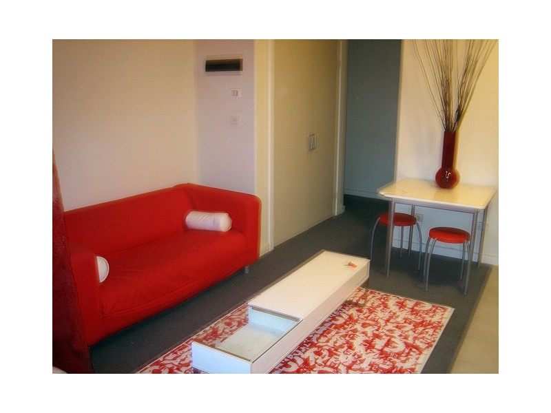 27/117 Bouverie Street, Carlton VIC 3053