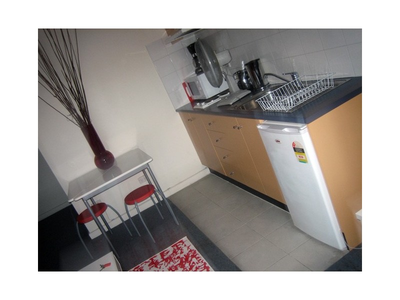 27/117 Bouverie Street, Carlton VIC 3053