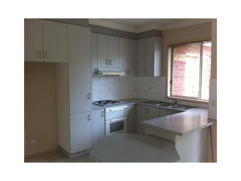 4/9 Bristol Road, Pascoe Vale VIC 3044