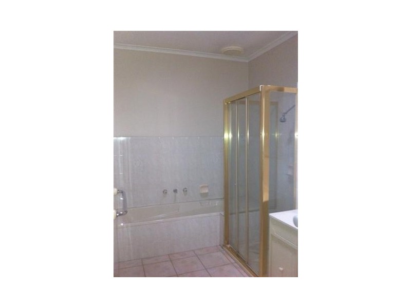 4/9 Bristol Road, Pascoe Vale VIC 3044