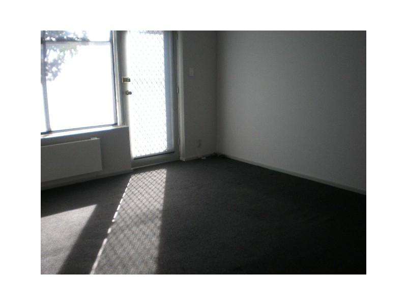 1/376 Albert Street, Brunswick VIC 3056