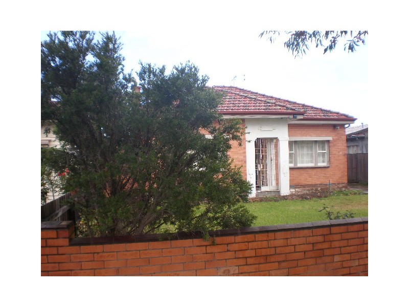 35  Liverpool Street, Coburg VIC 3058