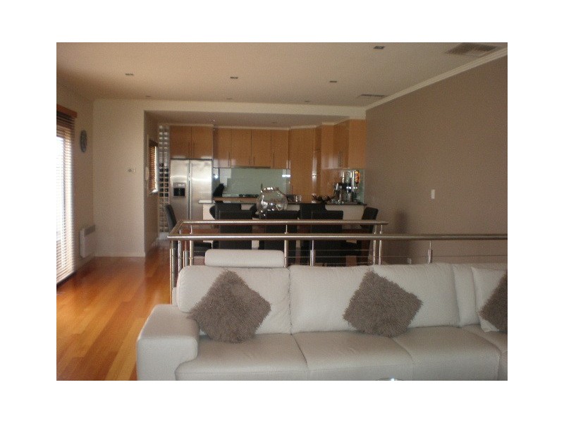1A Lascelles Street, Coburg VIC 3058