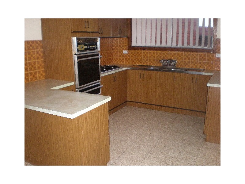 93 Victoria Drive, Thomastown VIC 3074