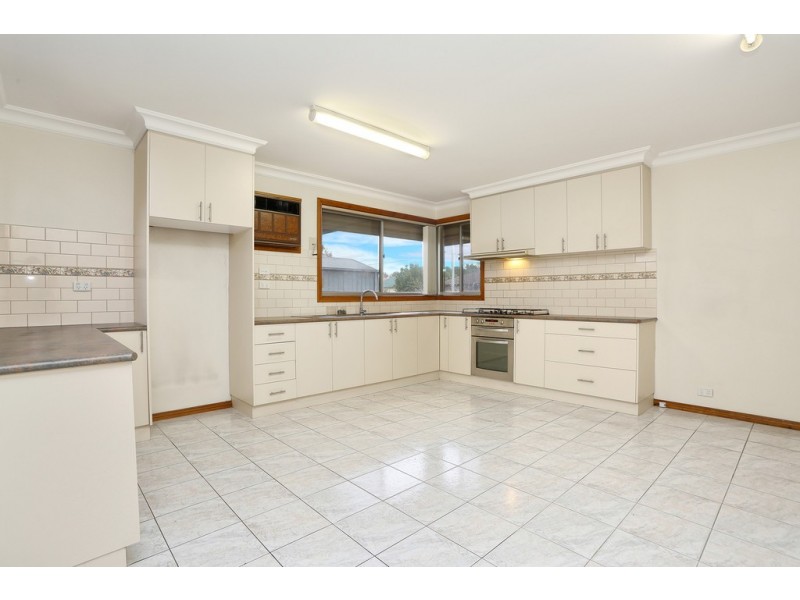 80 Saunders Street, Coburg VIC 3058