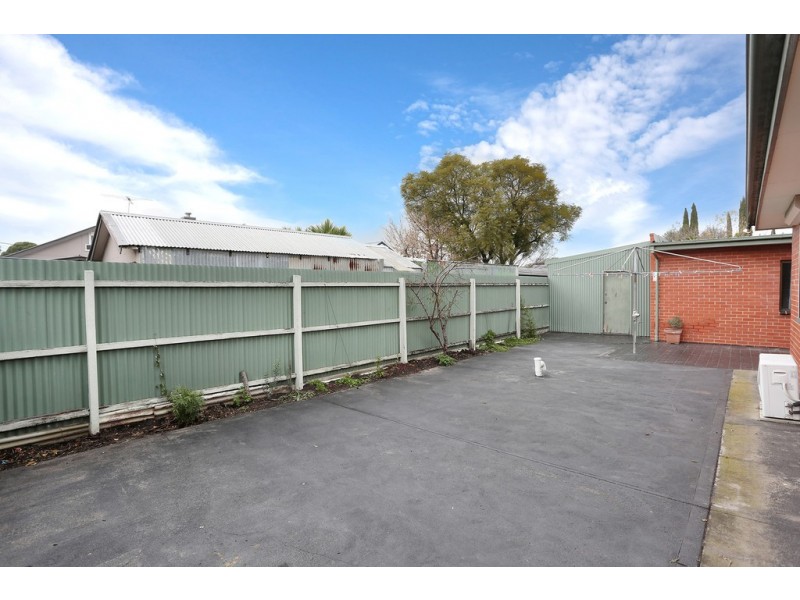 80 Saunders Street, Coburg VIC 3058