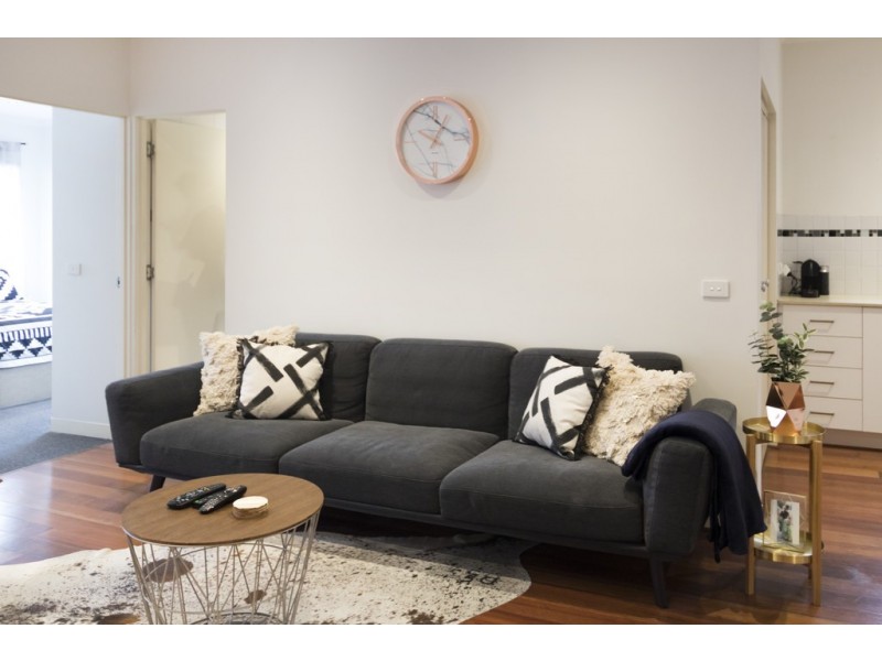 1/27 Hope Street, Brunswick VIC 3056