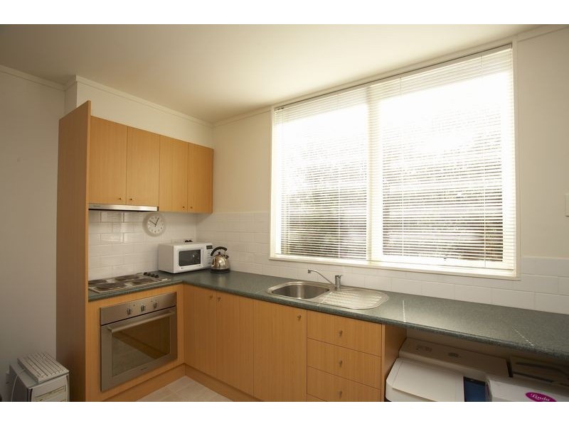 5/26  Brougham, North Melbourne VIC 3051