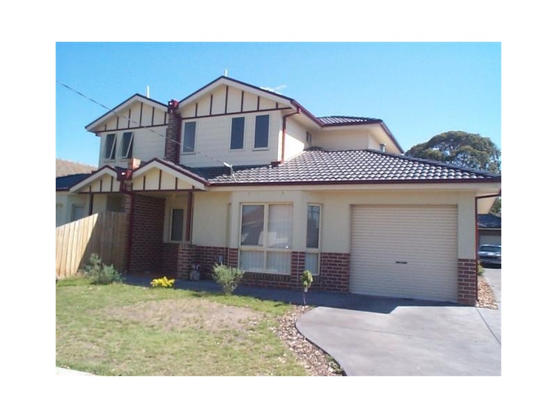 2/56 Snell Grove, Oak Park VIC 3046