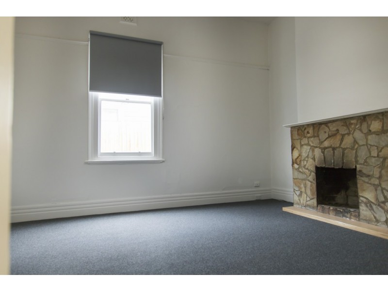 12 Rolls Street, Coburg VIC 3058