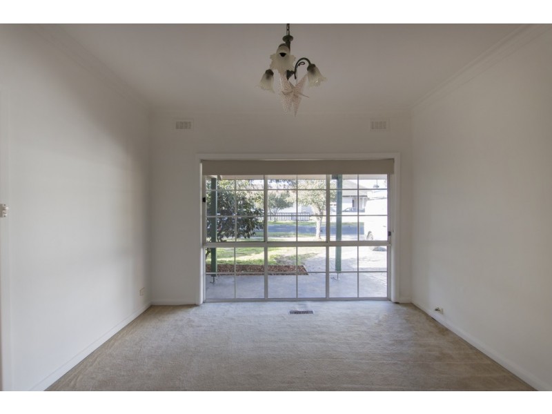 25 Piper Street, Fawkner VIC 3060