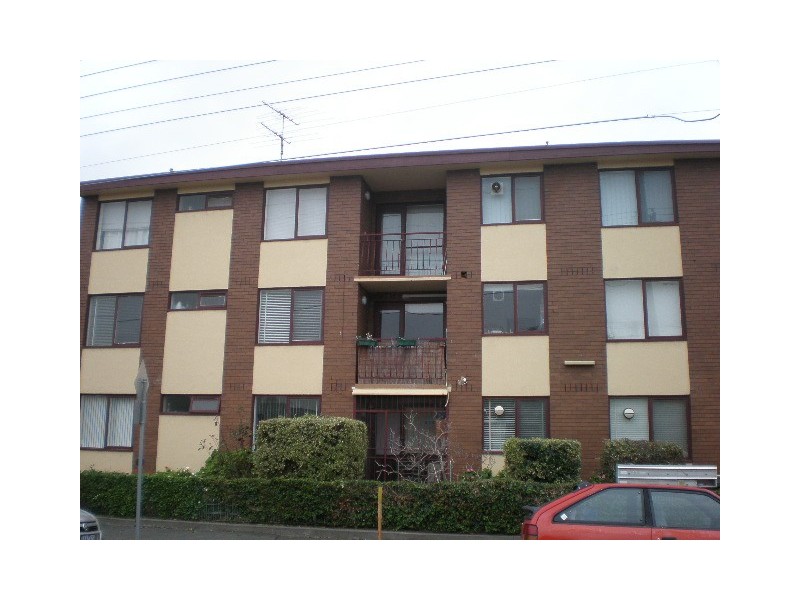 4/55c De Carle Street, Brunswick VIC 3056