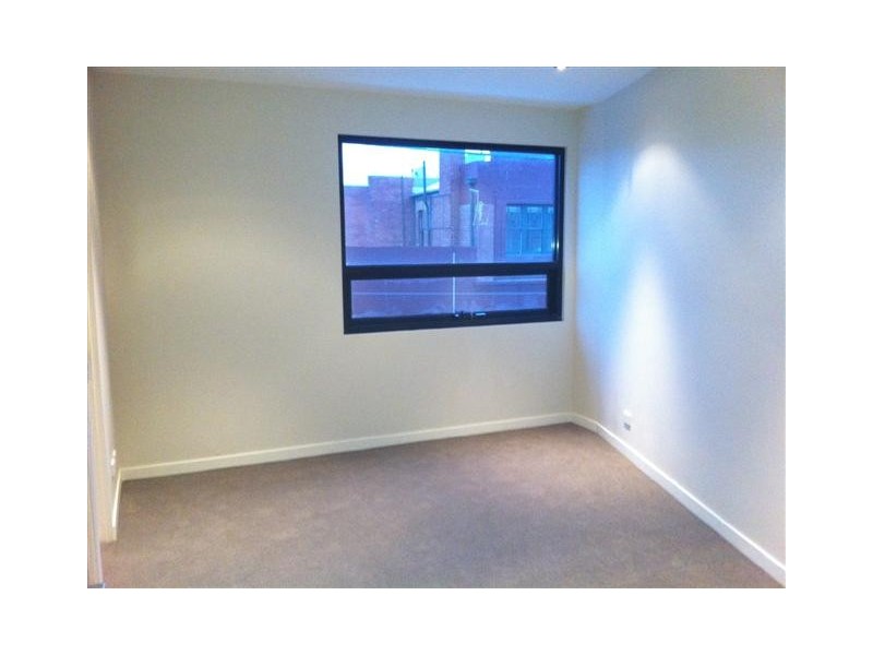 2/185 Albion Street, Brunswick VIC 3056