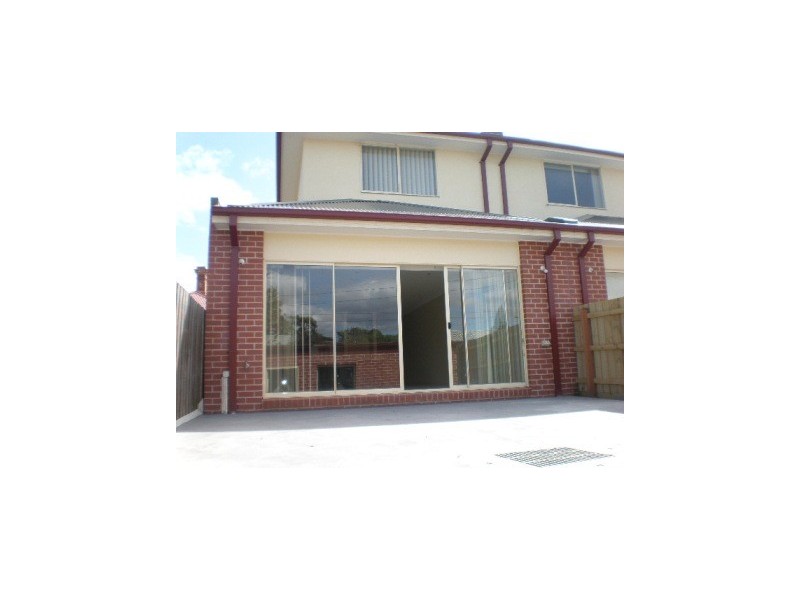 32B Loch Street, Coburg VIC 3058