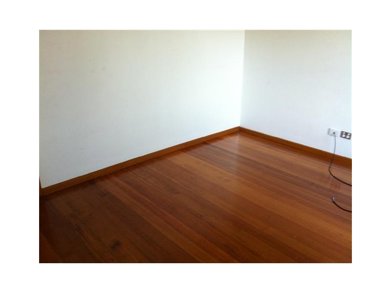 102 Radford Road, Reservoir VIC 3073