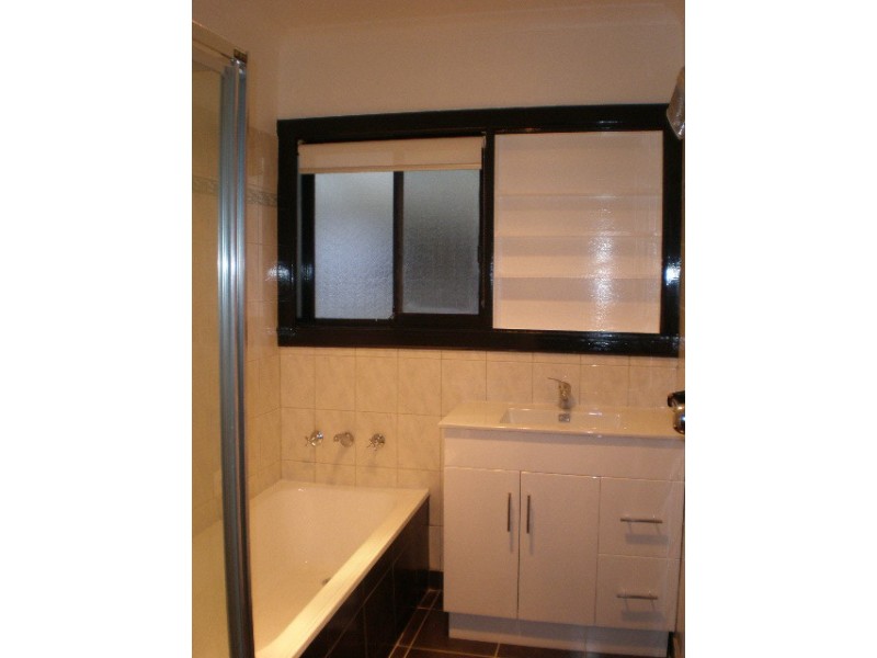 17 East Street, Glenroy VIC 3046