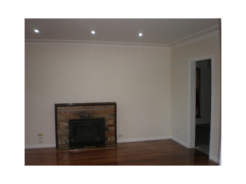 17 East Street, Glenroy VIC 3046